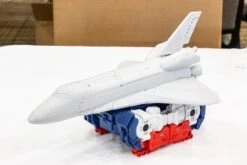 Mastermind Creations R-36 Inventa Sky Lynx -MECHA REALM STORE 005536f9fd