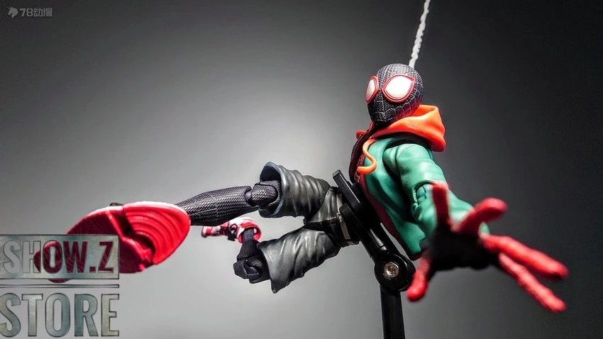 Sentinel Toys Spider-Man: Into The Spider-Verse Miles Morales 17 Sentinel Toys Spider-Man: Into The Spider-Verse Miles Morales - Image 17