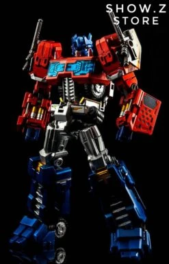 MakeToys MTCD-01P Striker Manus Optimus Prime Premium Edition -MECHA REALM STORE 092e8dfa78