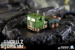 Dr.Wu DW-E04D Prime Commander Optimus Prime W/ Trailer -MECHA REALM STORE 131a5ae228