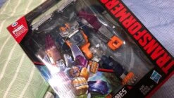 Hasbro PP-27 PP27 Optimal Optimus Power Of Prime Leader Class -MECHA REALM STORE 516f048e03