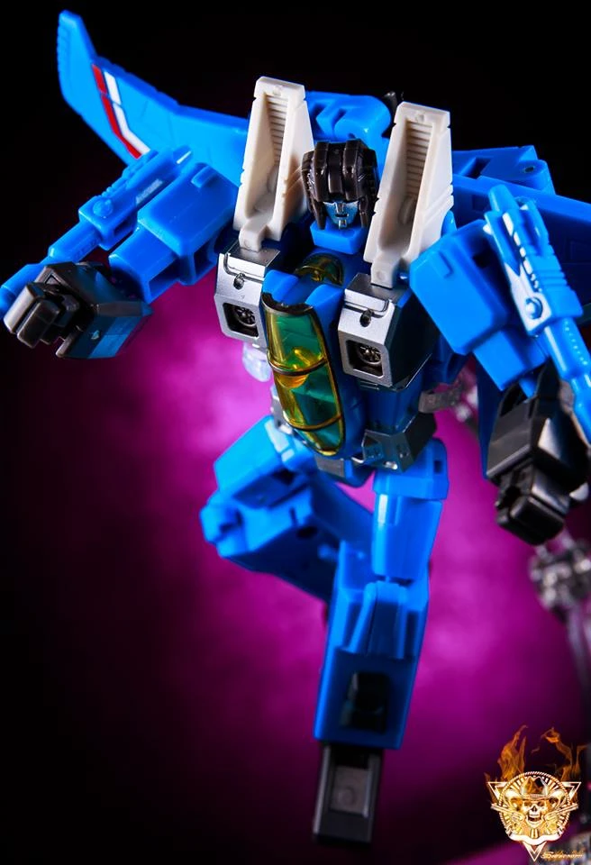 MechFansToys F-01 Overload Starscream Thundercracker Skywarp & F-02 Dirge Ramjet Thrust 11 MechFansToys F-01 Overload Starscream Thundercracker Skywarp & F-02 Dirge Ramjet Thrust - Image 11