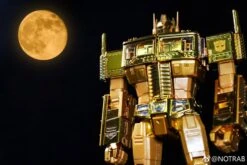 Takara MP10G MP-10G Masterpiece Optimus Prime Gold Lagoon Edition -MECHA REALM STORE 5856427fd2