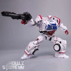 Shock Warrior SW-01 Oversized Studio Series SS82 Ratchet