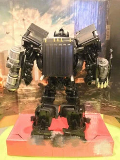 Takara Studio Series SS14 SS-14 Voyager Class Ironhide -MECHA REALM STORE 746a2c1d68