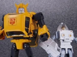 Takara Masterpiece MP-21 Mp21 Bumblebee -MECHA REALM STORE 7a1c0600bd