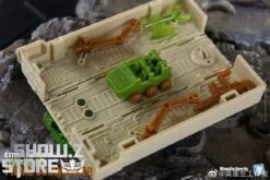 Dr.Wu DW-E04D Prime Commander Optimus Prime W/ Trailer -MECHA REALM STORE 8174230dfd