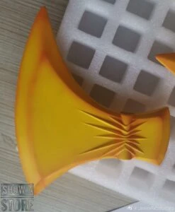 Lewin Resources LW-01B Optimus Prime Clear Limited Edition W/ LED -MECHA REALM STORE 922915041e