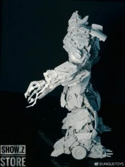 Unique Toys R-05 Desperado Megatron Original Version -MECHA REALM STORE 9bd06b3aa8