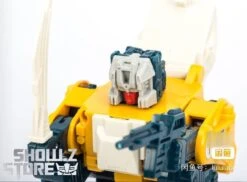 4th Party Transformers G1 Headmasters Weirdwolf -MECHA REALM STORE a426f45e10