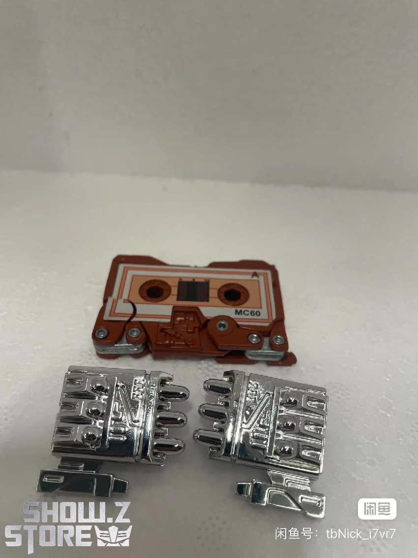 4th Party Transformers G1 Mini-Cassettes: Eject & Ramhorn 2 4th Party Transformers G1 Mini-Cassettes: Eject & Ramhorn - Image 2