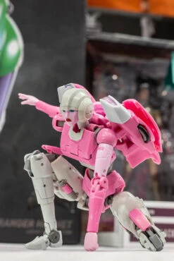 Mastermind Creations PS-04 Azalea Arcee -MECHA REALM STORE b0b1e1e1f3