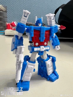 Dr.Wu DW-E23 Tactical Commander Ultra Magnus -MECHA REALM STORE c560fc43ef