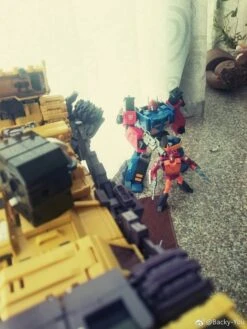 Toyworld TW-C07Y Constructor Devastator -MECHA REALM STORE d27cee8d04