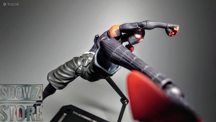 Sentinel Toys Spider-Man: Into The Spider-Verse Miles Morales 20 Sentinel Toys Spider-Man: Into The Spider-Verse Miles Morales - Image 20