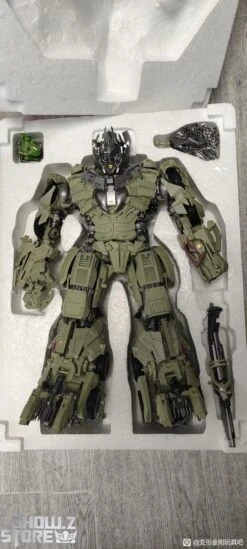 Unique Toys R-05 Desperado Megatron Original Version -MECHA REALM STORE d93ac5ac8c