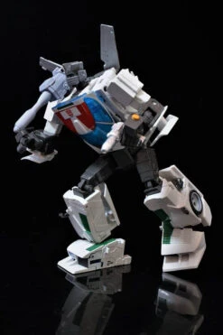 Takara MP-20+ Wheeljack Anime Color -MECHA REALM STORE e4a2bb5ea8