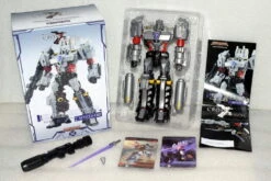 MakeToys MT MTCD-02 MTCD02 Rioter Despotron Megatron -MECHA REALM STORE ee9ffdefd7